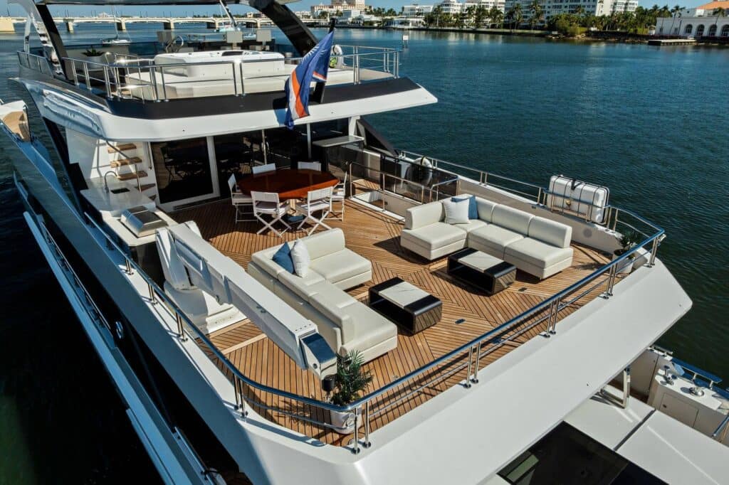 For Sale: Ocean Alexander 35R
