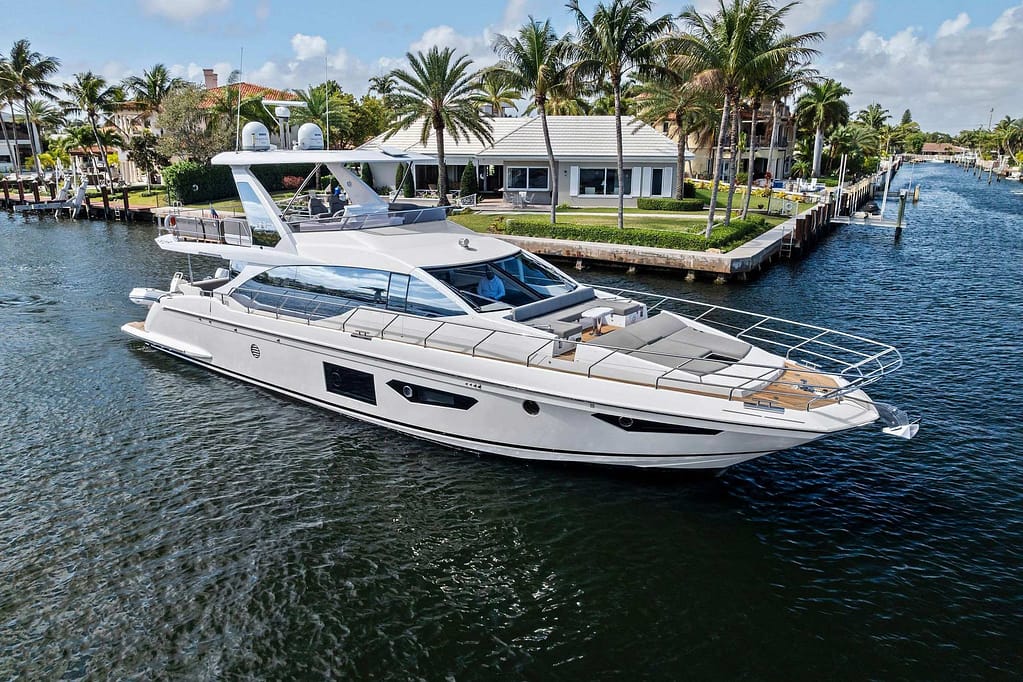 For Sale: Azimut 66