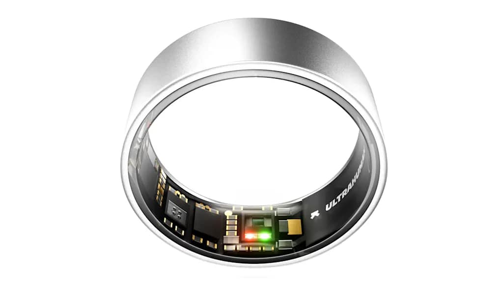 Smart rings compared: Oura, Samsung, and the no-fee newcomers